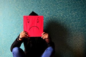 Tulburările anxioase: Cum gestionăm stresul posttraumatic