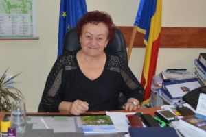 Primăria şi Consiliul Local DEDA – „Lumina sărbătorilor să vă aducă bucurie şi speranţă!”