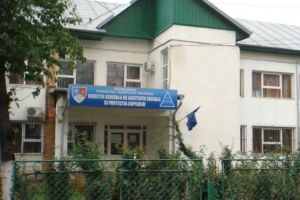 Ce spune conducerea DGASPC despre numărul mare de cazuri pozitive de la centrul de bătrâni din Odobeşti