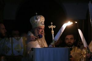 Paşte 2020: Pentru prima oară în istorie fără credincioşi în bisericile din România