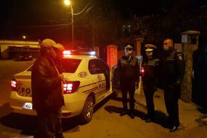 FOTO! Poliţiştii botoşăneni, verificaţi, în noaptea de Înviere, dacă sunt la datorie. Secretarul de stat în MAI, Gheorghe Sorescu, a verificat şi respectarea restricţiilor de circulaţie