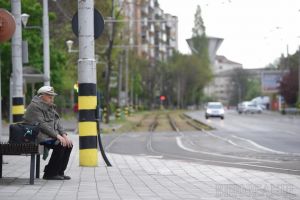 GALERIE DE IMAGINI din Oradea în ziua de Paşte: Străzi aproape pustii, tramvaie goale