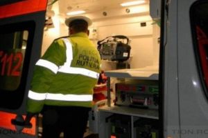 Bătrân rănit după ce a sărit cu maşina peste sensul giratoriu de la intrarea în Ghiroda