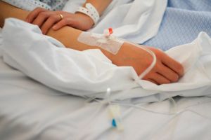 O femeie de 63 de ani din Sibiu a murit de coronavirus – Era internată la un spital din Târgu Mureş