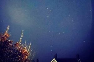 Constelaţia Starlink, pe cerul României – „Trenuleţul de sateliţi” va putea fi văzut şi de la Sibiu
