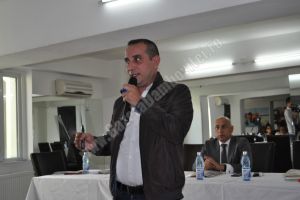 Lider al Partidei Romilor le cere “spartanilor” să înceteze: “V-aţi băut minţile, vă băteţi ca sălbaticii”