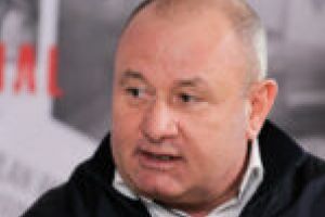 „Dacă e criză, e pentru toată lumea! Nu poţi să lucrezi de acasă şi să primeşti spor de antenă!”