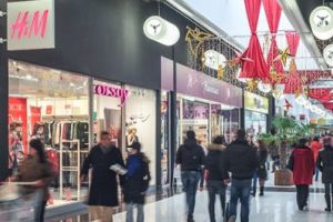 Deschiderea mall-urilor, un plan mult prea indepartat pentru braileni /  Ministrul Sanatatii explica tot