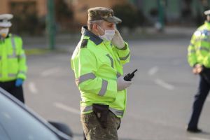 Amenzi de peste 200.000 lei pentru cei prinşi pe stradă fără motiv, în ultimele 24 de ore, în Timiş