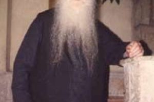 O PERSONALITATE PE ZI: Arhimandritul Arsenie Papacioc