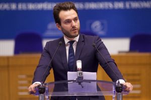 Un judecător islandez, ales la 47 de ani preşedintele CEDO