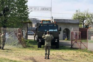 Spitalul militar de la stadionul CFR Timişoara va avea 56 de locuri în zona medicală şi 120 pentru carantină