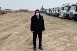 Masca de protecţie şi mănuşile, obligatorii în Timişoara, dar nu pe stradă. Măsura, propusă de primar şi anunţată pe Facebook
