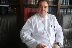 Suceveancă infectată cu COVID, operată marţi cu succes la Iaşi, de o tumoră la creier