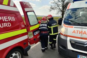 Judetul Tulcea: Carambol rutier intre Mihail Kogalniceanu si Babadag. Șase victime. A fost solicitata descarcerarea (galerie foto) 