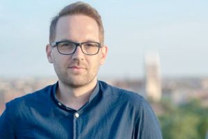 Întrebările lui Fritz pentru Robu, după instituirea obligativităţii purtării măştilor şi mănuşilor, la Timişoara
