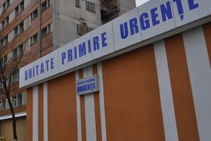 Pandemia i-a făcut pe botoşăneni să fie mai cumpătaţi de sărbători. Prezentările la UPU, nesemnificative
