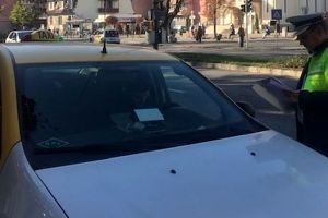 Ce s-a întâmplat după ce poliţiştii au oprit pentru control, la Bistriţa, un taxi