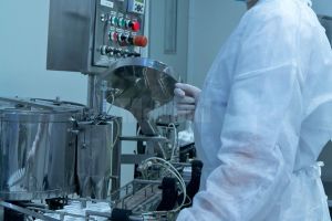 Alevia donează suplimente în valoare de 1.000 de euro Spitalului Judeţean de Urgenţă Suceava