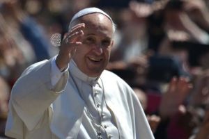 VIDEO. Papa Francisc a donat ventilatoare pentru bolnavii de COVID-19 din România