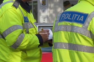 Tot mai mulţi şoferi fără permis şi sub influenţa alcoolului, depistaţi în trafic