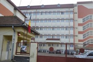 Vin ÎNTĂRIRI în prima linie la Spitalul Blaj: Zece medici de la mai multe spitale din judeţ au fost detaşaţi pentru tratarea pacienţilor infectaţi
