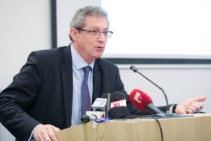 Profesorul Streinu-Cercel schimbat de la conducerea Comisiei pentru managementul clinic şi epidemiologic al COVID-19