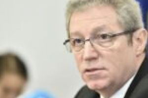 Adrian Streinu-Cercel, demis din funcţia de preşedinte al Comisiei anti-COVID. Anunţul a fost făcut de ministrul Sănătăţii la Timişoara