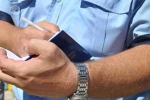 Razie a poliţiştilor timişeni pe DN6, în localitatea Belinţ