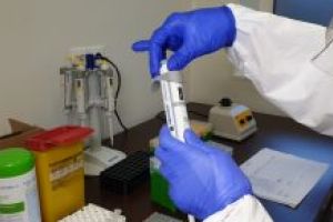 Coronavirus: Numărul deceselor a trecut de 550. Un tânăr de doar 26 de ani a pierdut lupta cu acest virus