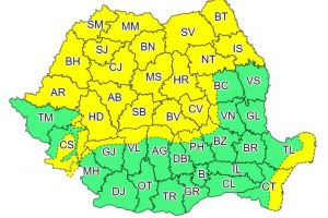 Cod galben de vânt în Bistriţa-Năsăud, posibile averse şi descărcări electrice