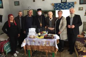 Singurul veteran de război în viaţă din comuna Straja, sărbătorit la împlinirea a 100 de ani