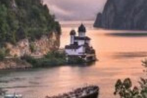 Dezechilibru total în turismul din Clisura Dunării din cauza COVID-19: „Din cinci luni de sezon s-ar putea să mai avem maximum trei luni”