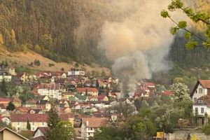 Incendiu la o casă în Șchei