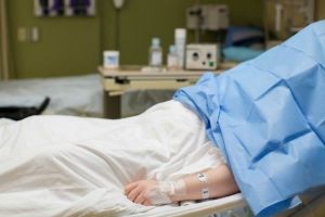 O tânără de 21 de ani devine cea mai tânără victimă răpusă de coronavirus în România