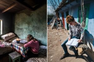 FOTO! Elena şi Sebi, copiii din Botoşani care învaţă la lumina lumânării în era internetului