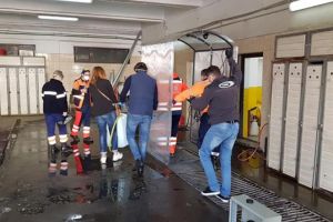 Serviciul de Ambulanţă Braşov a primit un tunel de dezinfecţie (Foto)