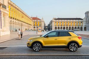 Alege un T-Roc prin programul Rabla de la D&C Oradea. Îţi oferim 500 de Euro extra-reducere şi transport gratuit*!