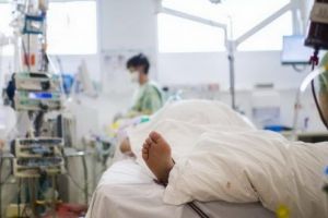 Alţi trei mureşeni, răpuşi de Covid-19! Focar de infecţii nozocomiale la Spitalul de Urgenţă!?!