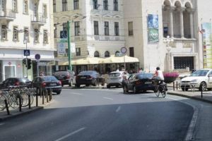 Șantiere pe două bulevarde din Timişoara. Se schimbă asfaltul pe Republicii şi pe 16 Decembrie