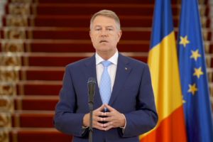 Noutăţi importante: Nu se mai deschid şcolile. Vârstnicii vor avea 2 intervale de ieşit din casă şi ajutor pentru Republica Moldova