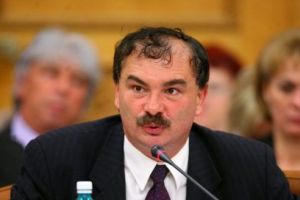 Învăţământul online combinat cu cel la clasă, previziunea fostului ministru al Educaţiei, Mircea Miclea: