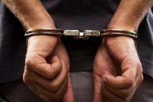 Bărbatul care şi-a violat fiica şi a lăsat-o însărcinată a fost trimis în judecată