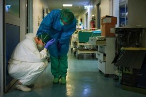 Primele cazuri de coronavirus la spitalul de Psihiatrie din Sibiu – Un medic şi o asistentă sunt infectaţi
