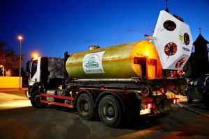 Stati in casa! La noapte se dezinfecteaza cu un atomizor de mare capacitate pe soselele din Constanta 