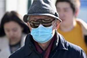 Persoanele peste 65 de ani pot ieşi din locuinţă la orice oră dacă îndeplinesc nişte condiţii