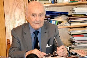 Primarul Cătălin Flutur, după moartea botoşăneanului care a înfiinţat cabinetele medicale stomatologice în şcolile din toată Moldova: A lăsat un gol imens în suflete