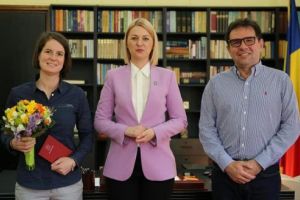 FOTO: Prefectul Mara Togănel, mulţumiri pentru Maria Casoni