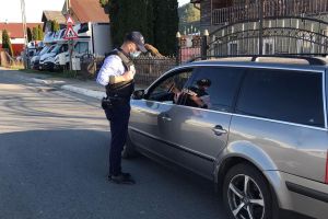 Câte amenzi au dat poliţiştii şi jandarmii celor care nu au respectat ordonanţele militare