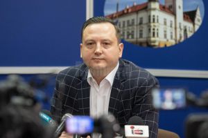 Autorităţile sucevene i-au transmis lui Raed Arafat propunerea de carantinare a centrului ...